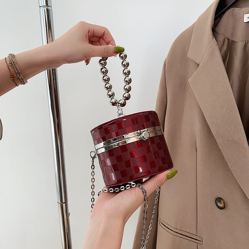 Diamond Pearl Round Clutch