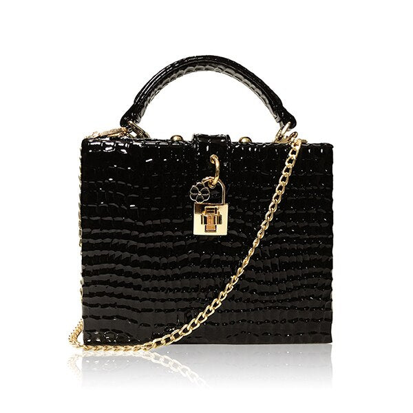 Serpentine Box Clutch