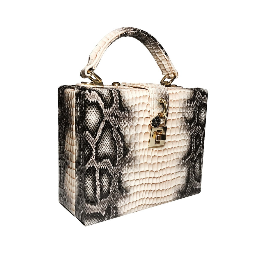 Serpentine Box Clutch