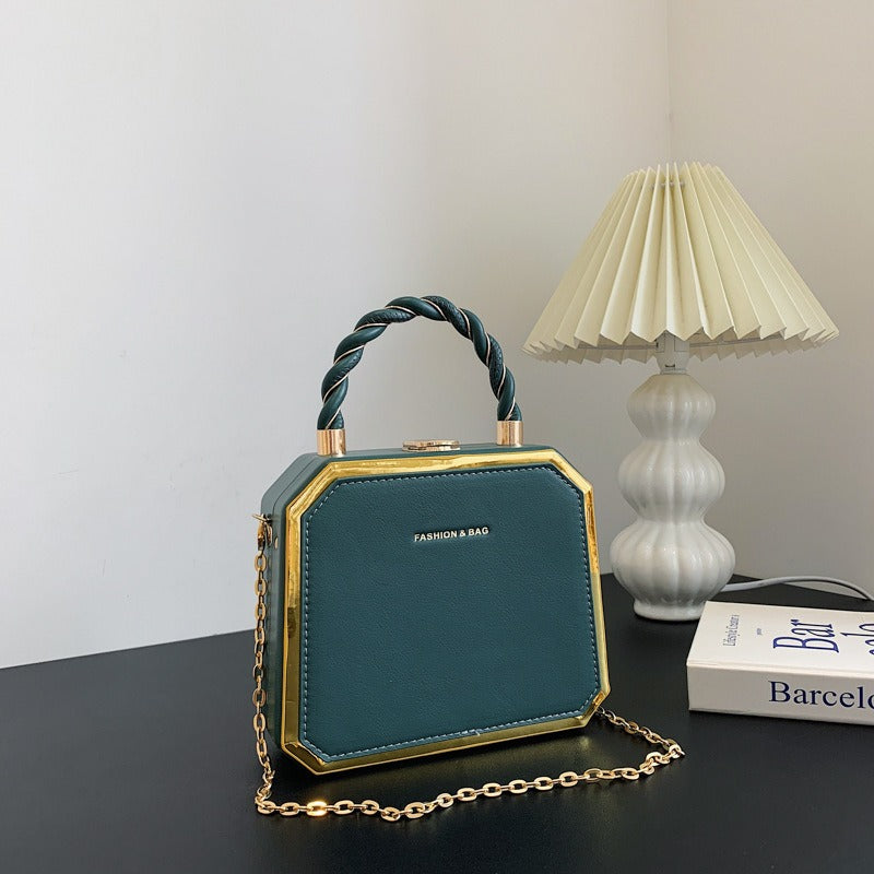 Minimalist Chain Small Square Crossbody