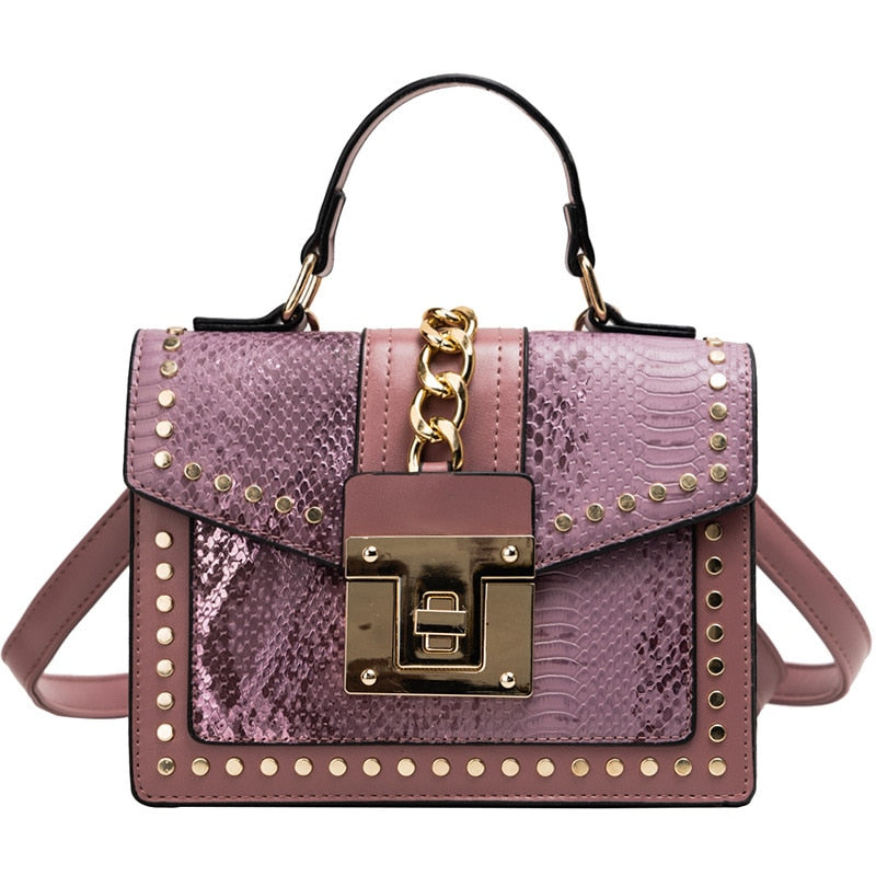 Alligator Chain Envelope Bag