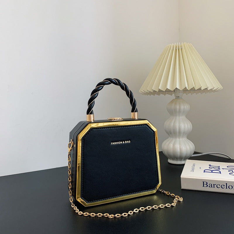 Minimalist Chain Small Square Crossbody