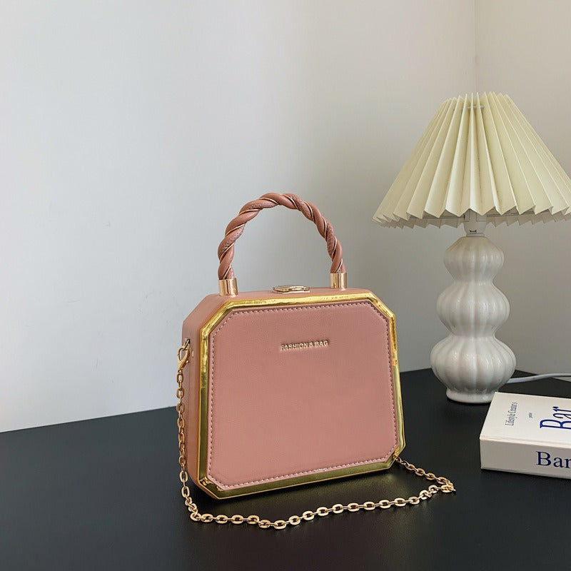 Minimalist Chain Small Square Crossbody