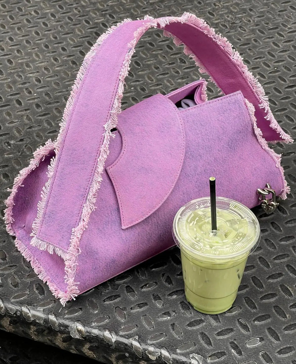 Denim Wide Strap Armpit Tote