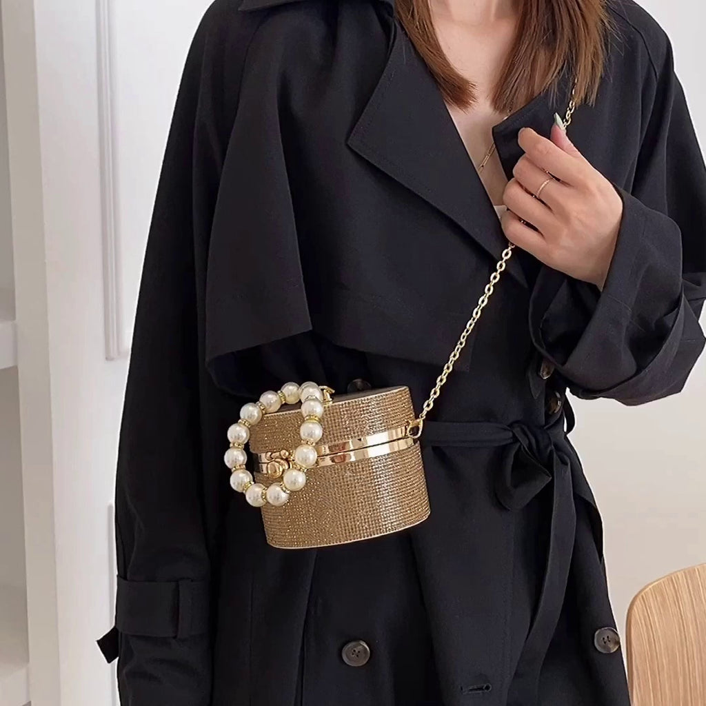 Diamond Pearl Round Clutch