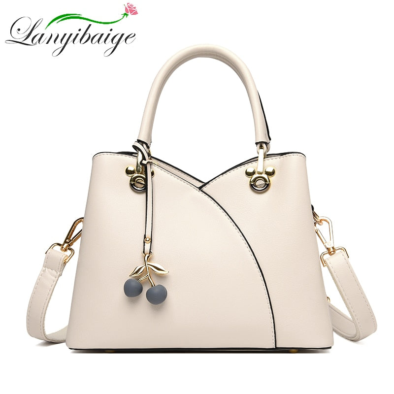 Contrast Stitch Shoulder Bag