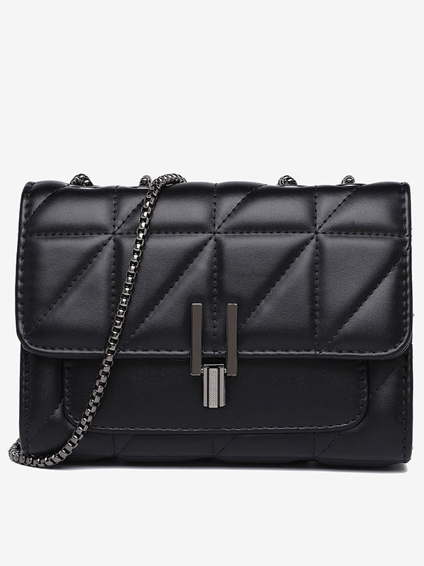 Large Diamond Chain Shoulder Crossbody