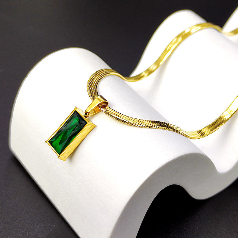 Style Unique Design Blade Chain Luxury Emerald Zircon Pendant Titanium Steel Necklace for Women