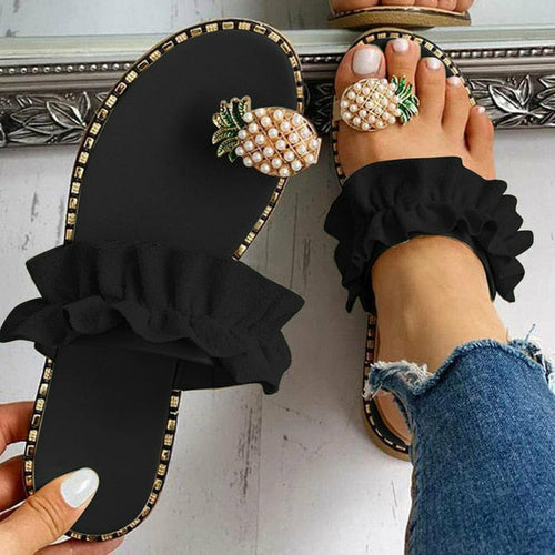 Pineapple Pearl Beach Flat Sandals