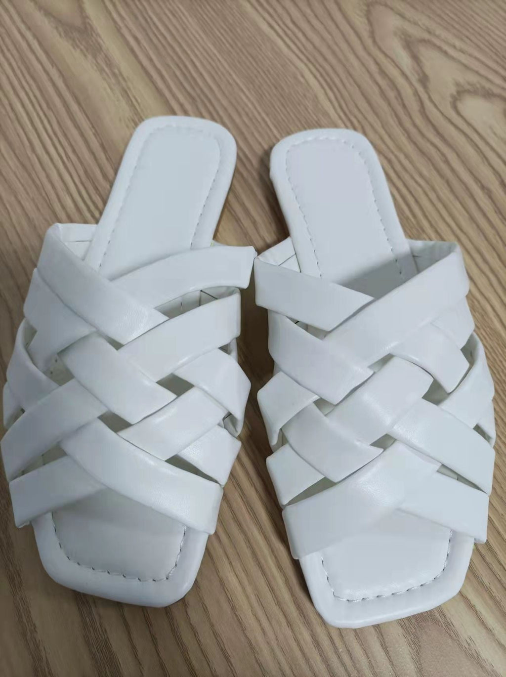 Criss-cross Sandals