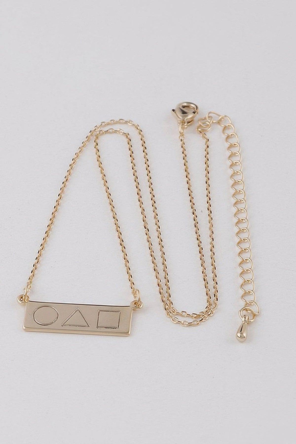 Bar Shape Pendant Necklace